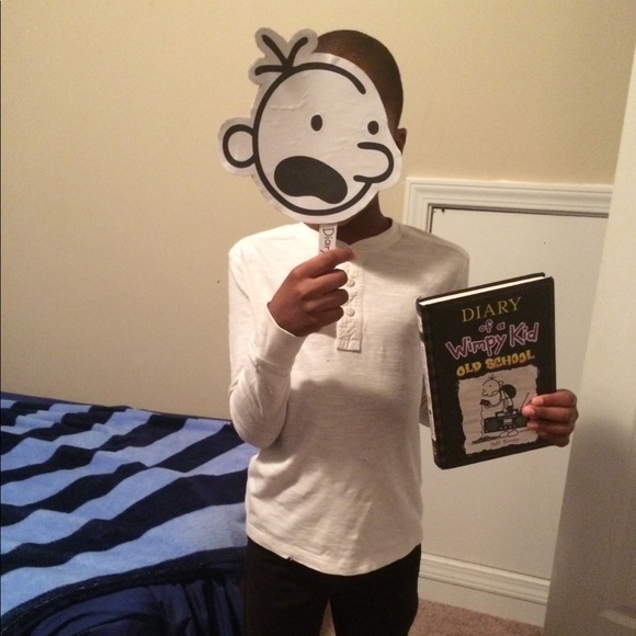 Meet your Posher, Tiffany - Picture 1 of 1